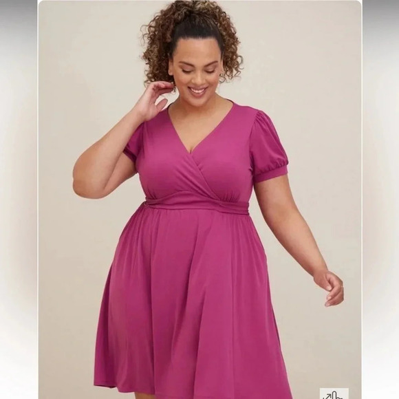 NWT!! Torrid - Mini Studio Knit Surplice Dress - Size 0 - L/12 - Pink!! - Picture 3 of 13